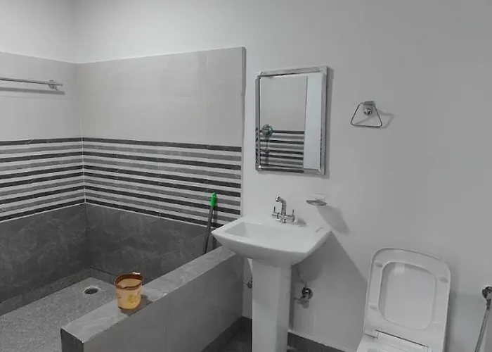 Hotel Karan