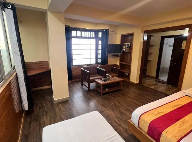 Gs Cottage Near Mall Road