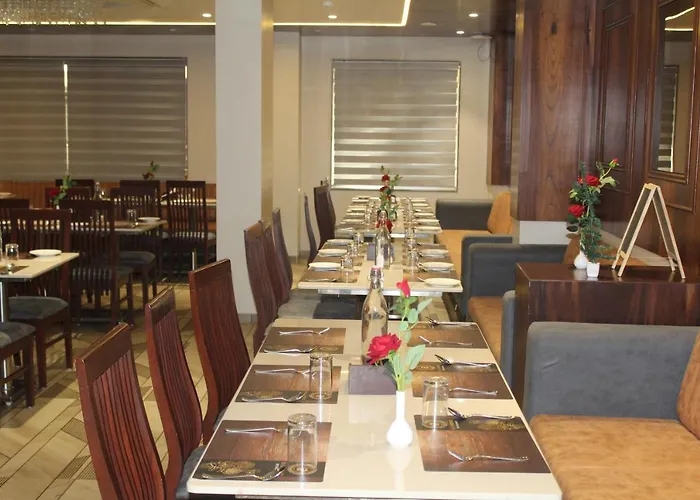Hotel Rudra Royals