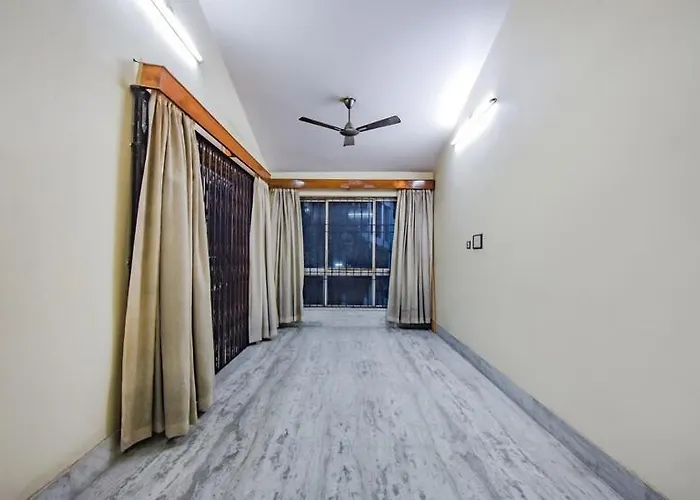 Oyo Retro Residency