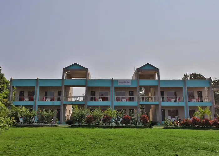 Aaranya Gir Resort