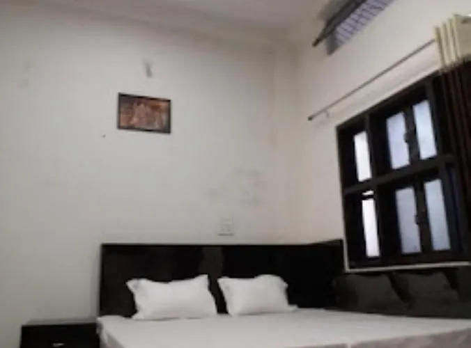Hotel Maa Laxmi Palace, Tikamgarh