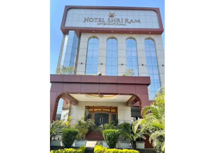 Hotel Shri Ram International Varanasi