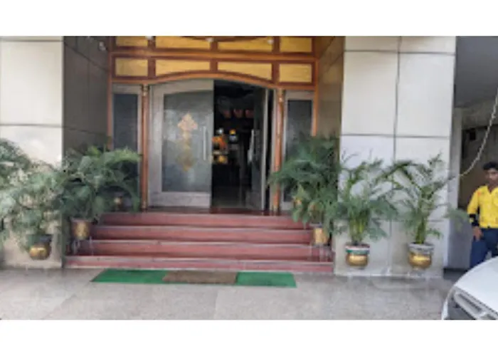Hotel Shri Ram International Varanasi