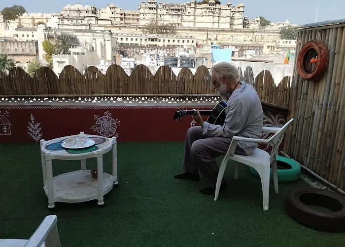 City And Palace View Guest House Udaipur