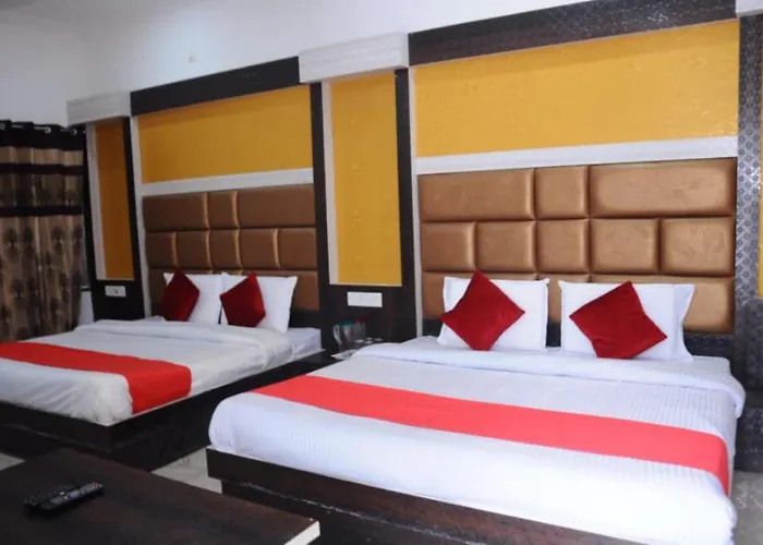 Hotel Lords Paradise