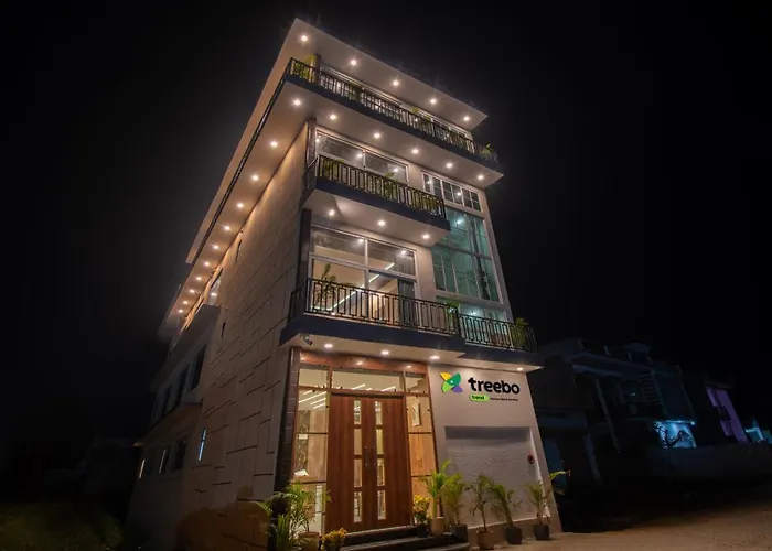 Treebo Heaven Grand Ayodhya