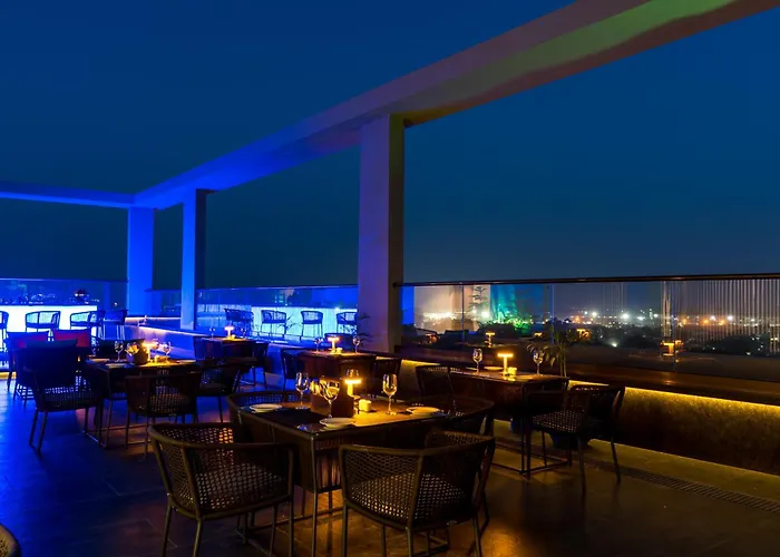 Holiday Inn Lucknow Airport By Ihg