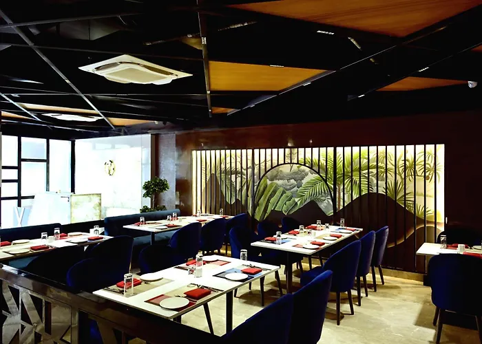 Hotel Trax International