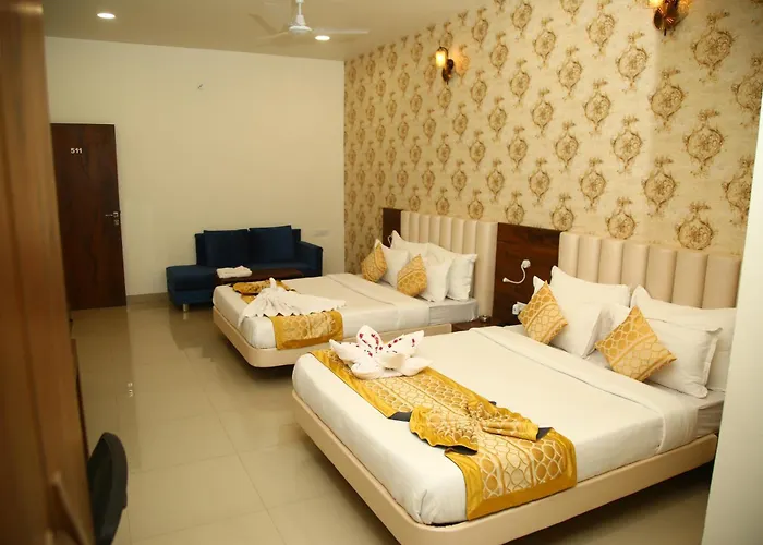 Hotel Manas Plus