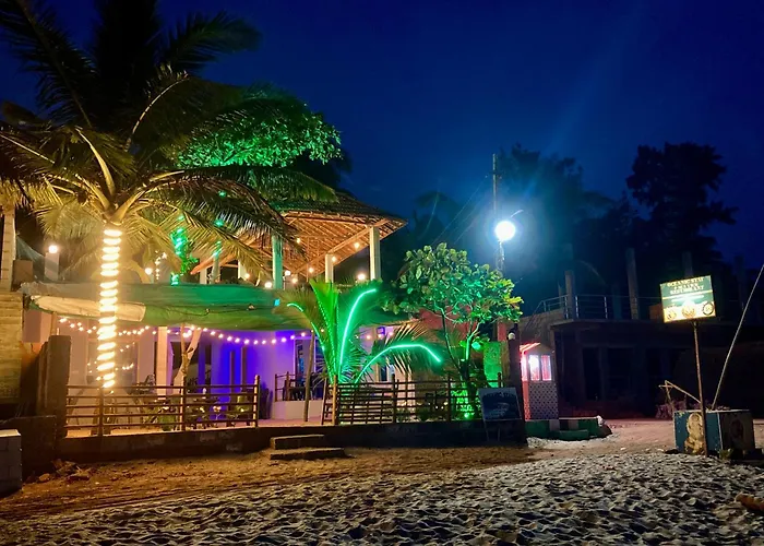 Oceanic Stay And Restaurant Gokarna