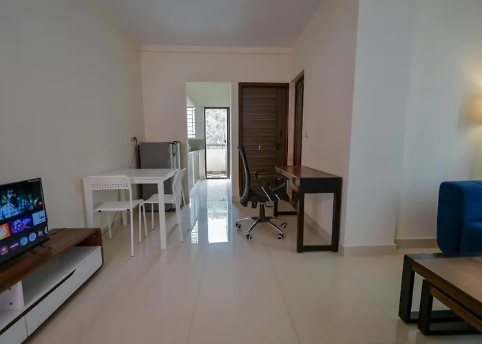 Homeslice Aashiyana - Apartment Stays