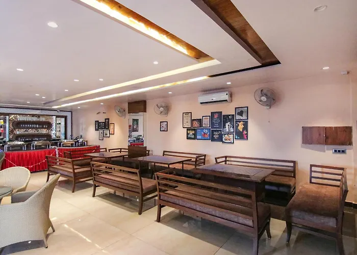 Fabhotel K9 Regency