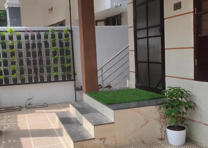 De Banyan Fort Homestay