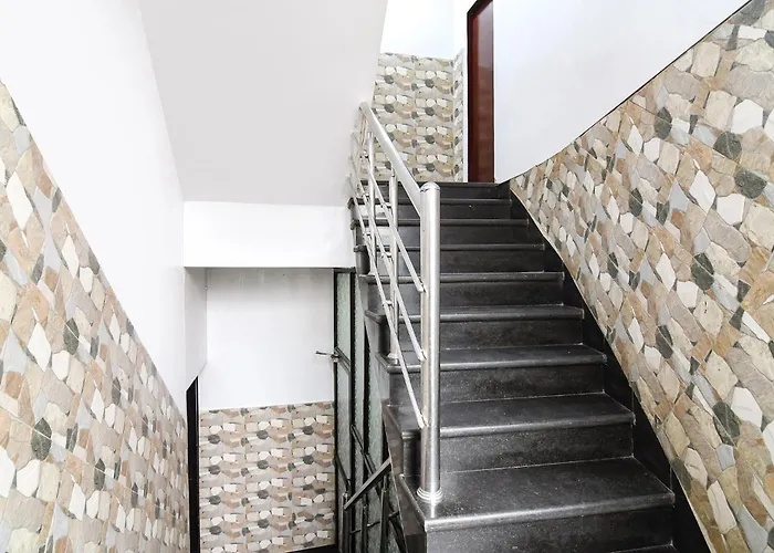 Hotel Diamond Suites Kolkata