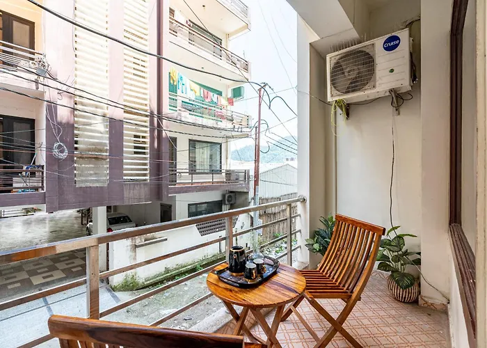 Homlee-Jumbo 1Bhk-2Ac-Kitchen-Lift-Parking-Tapovan