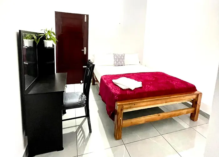 Abode Homestay Alleppey - Private 7Br Coastal Villa Near Omanapuzha Beach