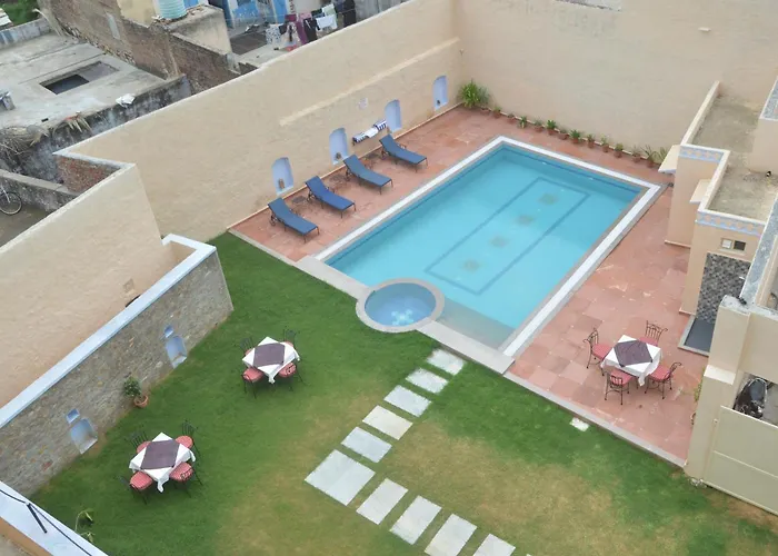 Castle Khandela A Heritage Castle