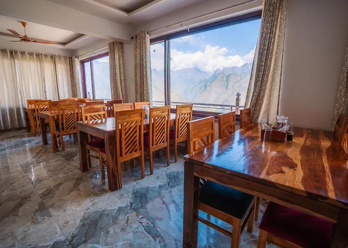 Aaryam Resort, Auli