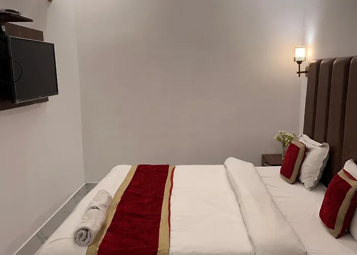 Hotel Embassy
