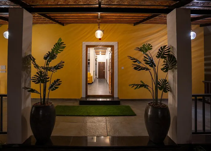 La Meadow Villa With Swimming Pool