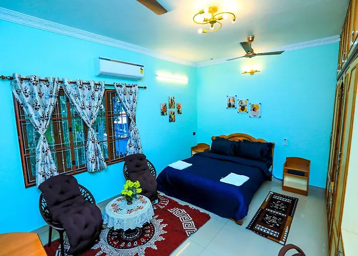 Bay Homes 2Bhk Wt Bathtub Near Rock Beach