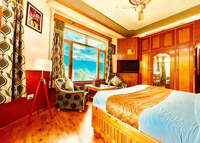 Shree Ram Cottage, Manali ! 1,2,3 Bedroom Luxury Cottages Available