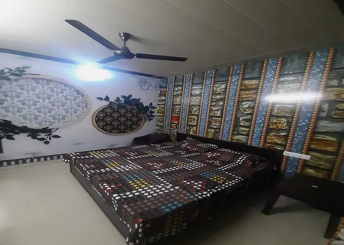 Hotel O Radhika Guest House