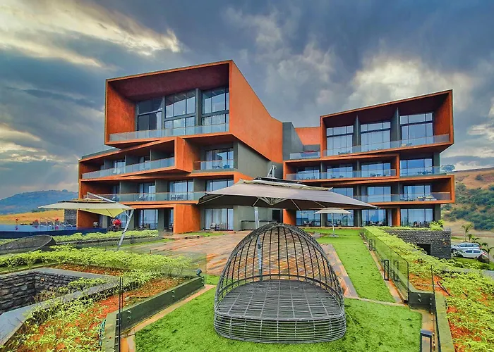 Aria Resort & Spa