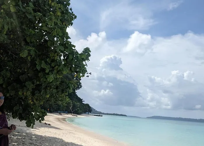 Crossbill Beach Resort