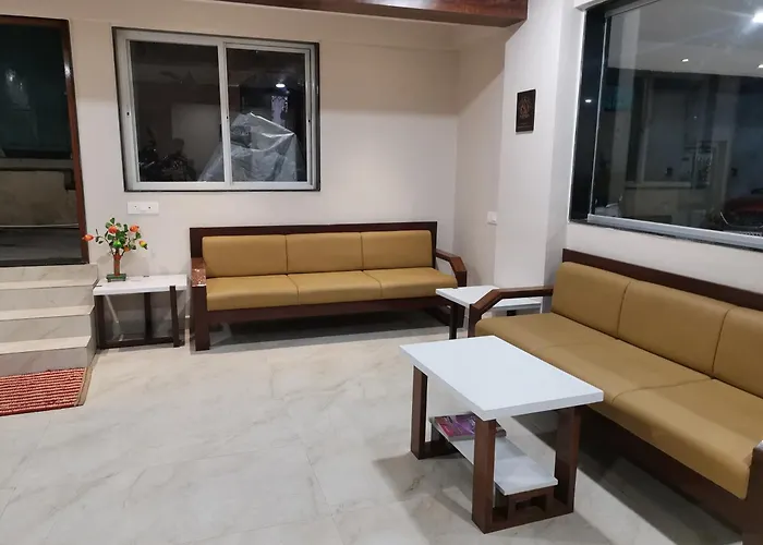 Hotel Darshan Grand