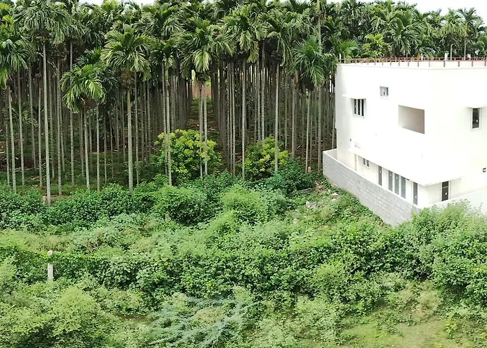 A Chettinad 3Bhk Ac Villa In Coimbatore On The Way To Adiyogi And Nearer To Maruthamalai