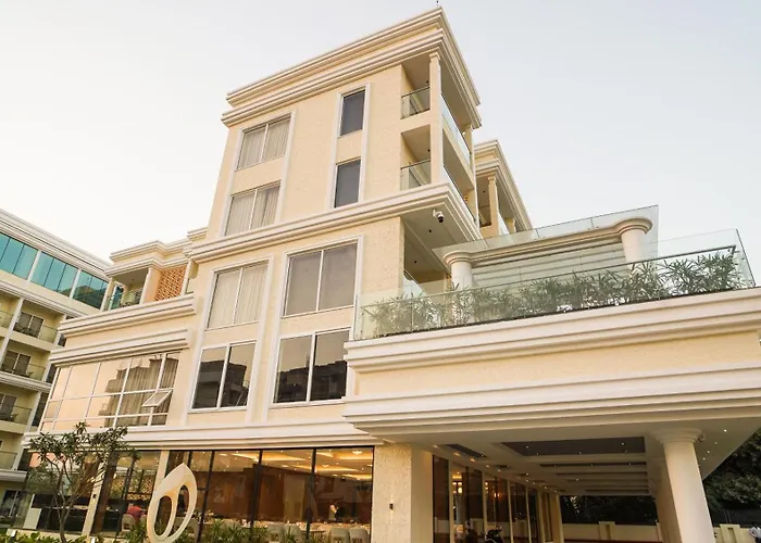 Antique Regency !! Luxurious Hotel In Digha !!