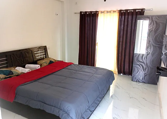 Western Valley Cottages , Panchagani