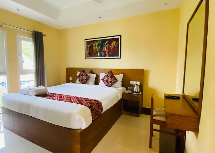 Royal Vaga Resorts Vagamon