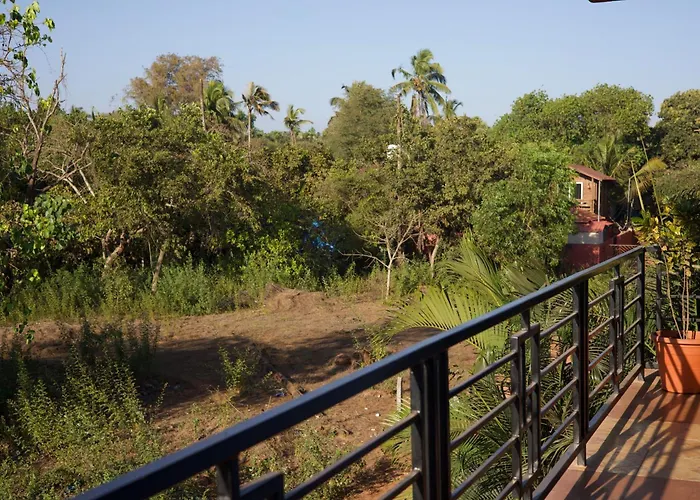 Last Minute Trip Hostel Morjim-By The Sea