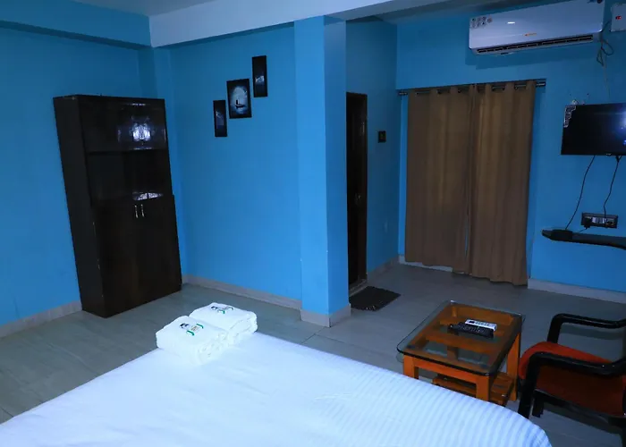 Anandha Residency