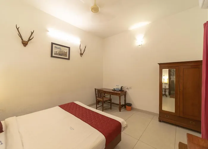 Dumas Guest House
