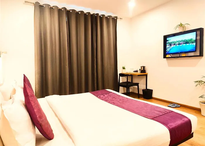 Hotel Mavens White Artemis Hospital Road Sector 52 Gurgaon