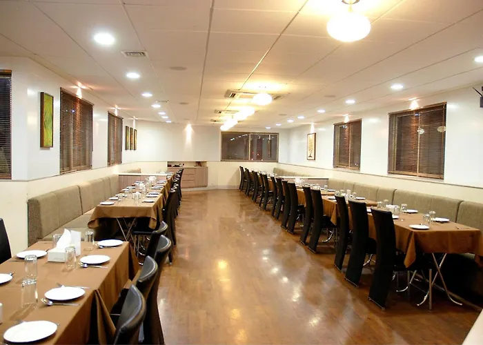 Bizz Tamanna Hotel