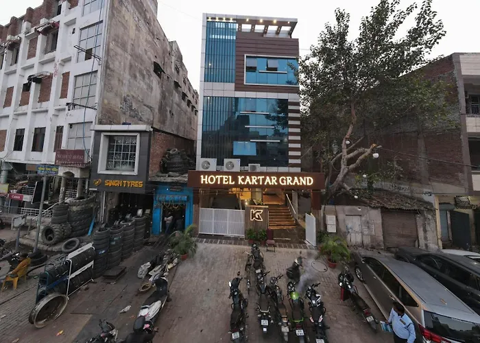 Hotel Kartar Grand Kanpur