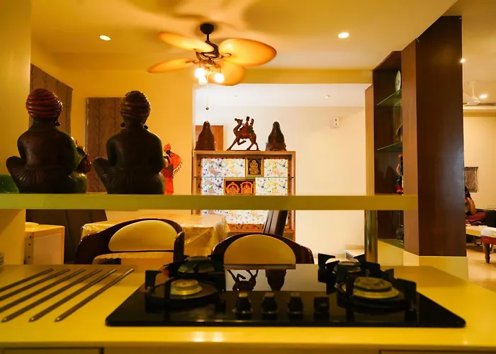 Golden Villa - Duplex House With Private Theater - Near To Alipiri And Bhudevi Ttd Ticket Counter And Kapilateertham