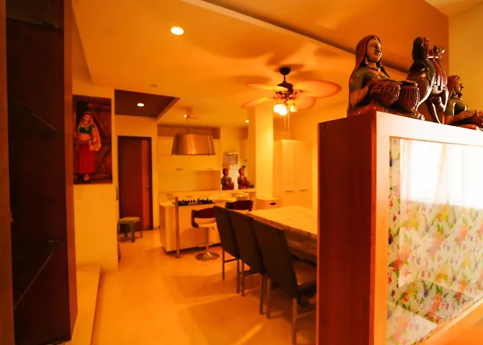 Golden Villa - Duplex House With Private Theater - Near To Alipiri And Bhudevi Ttd Ticket Counter And Kapilateertham