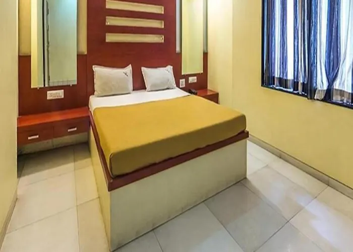 Fabhotel Skylark Inn Nashik
