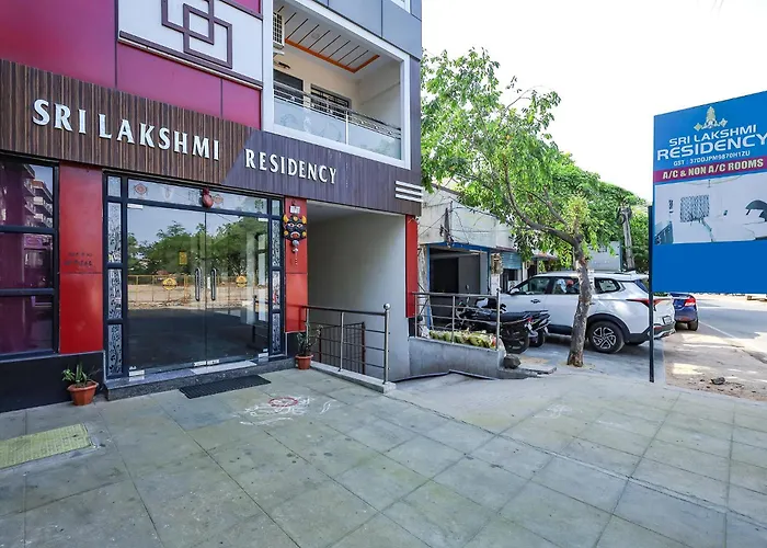 Fabexpress Sri Lakshmi Residency - Nr Tirupati Railway Station