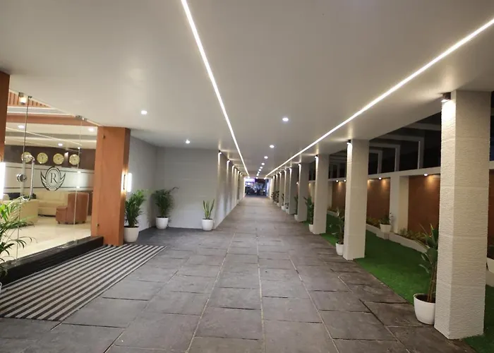 Royal Residency