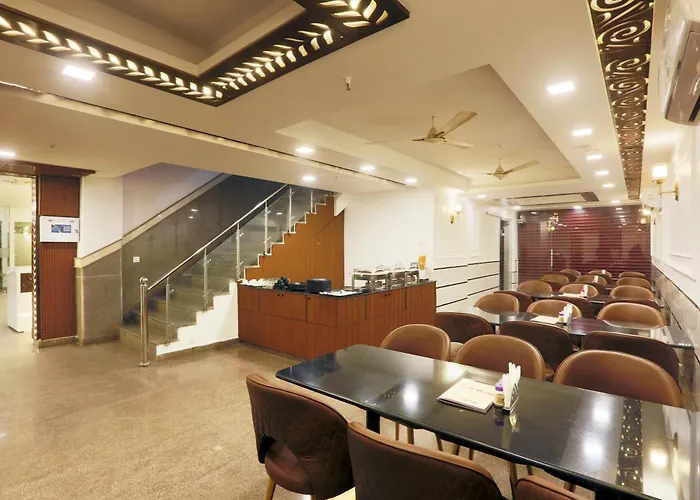 Airport Hotel Chanakya Delhi