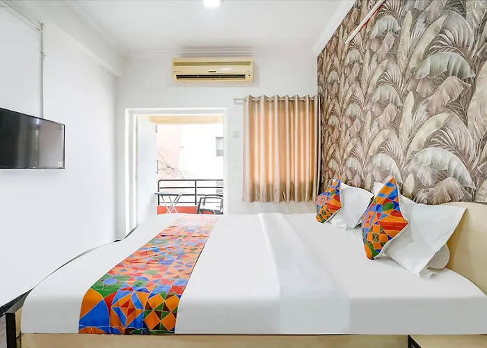 Fabhotel Saroj Inn - Mumbai Naka