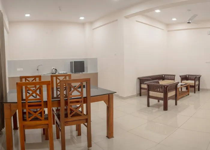 Daffodils Luxury Airport Suites