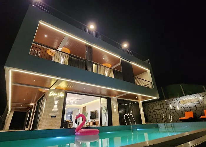 Dolce Villa Igatpuri
